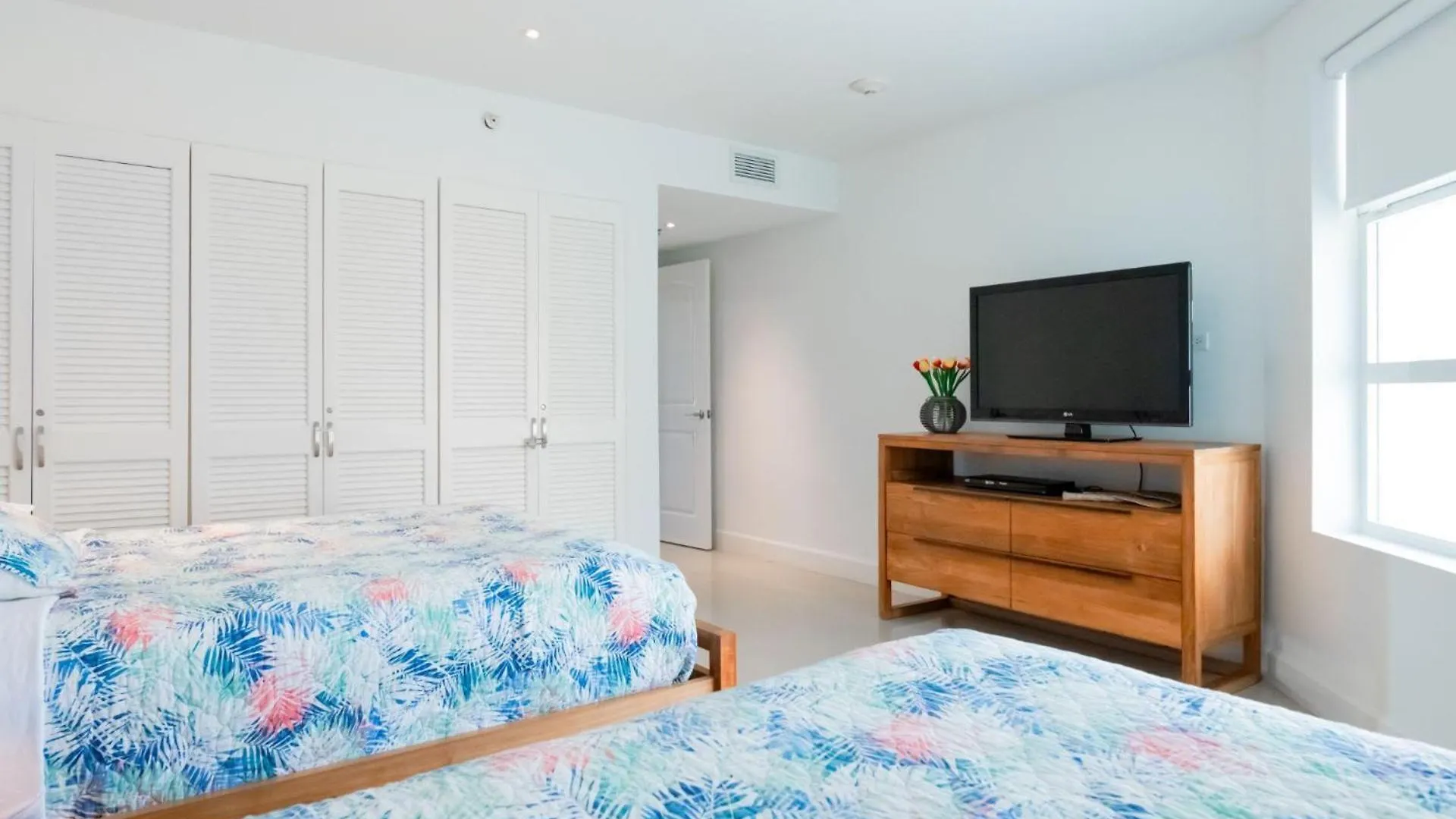 Beachfront - Precious Ruby 2Br Condo - Bc355 شاطئ بالم 0*,  أروبا