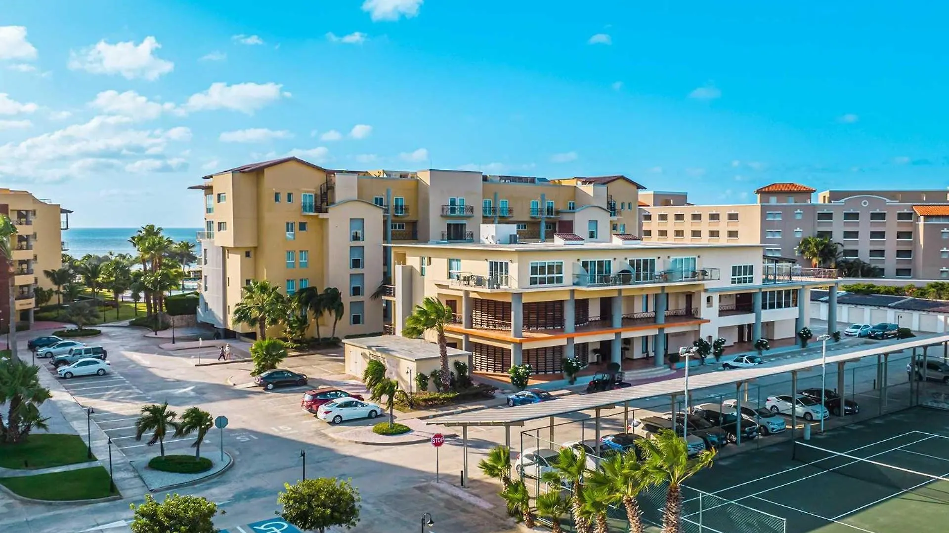 بيت للعطل Beachfront - Precious Ruby 2Br Condo - Bc355 شاطئ بالم