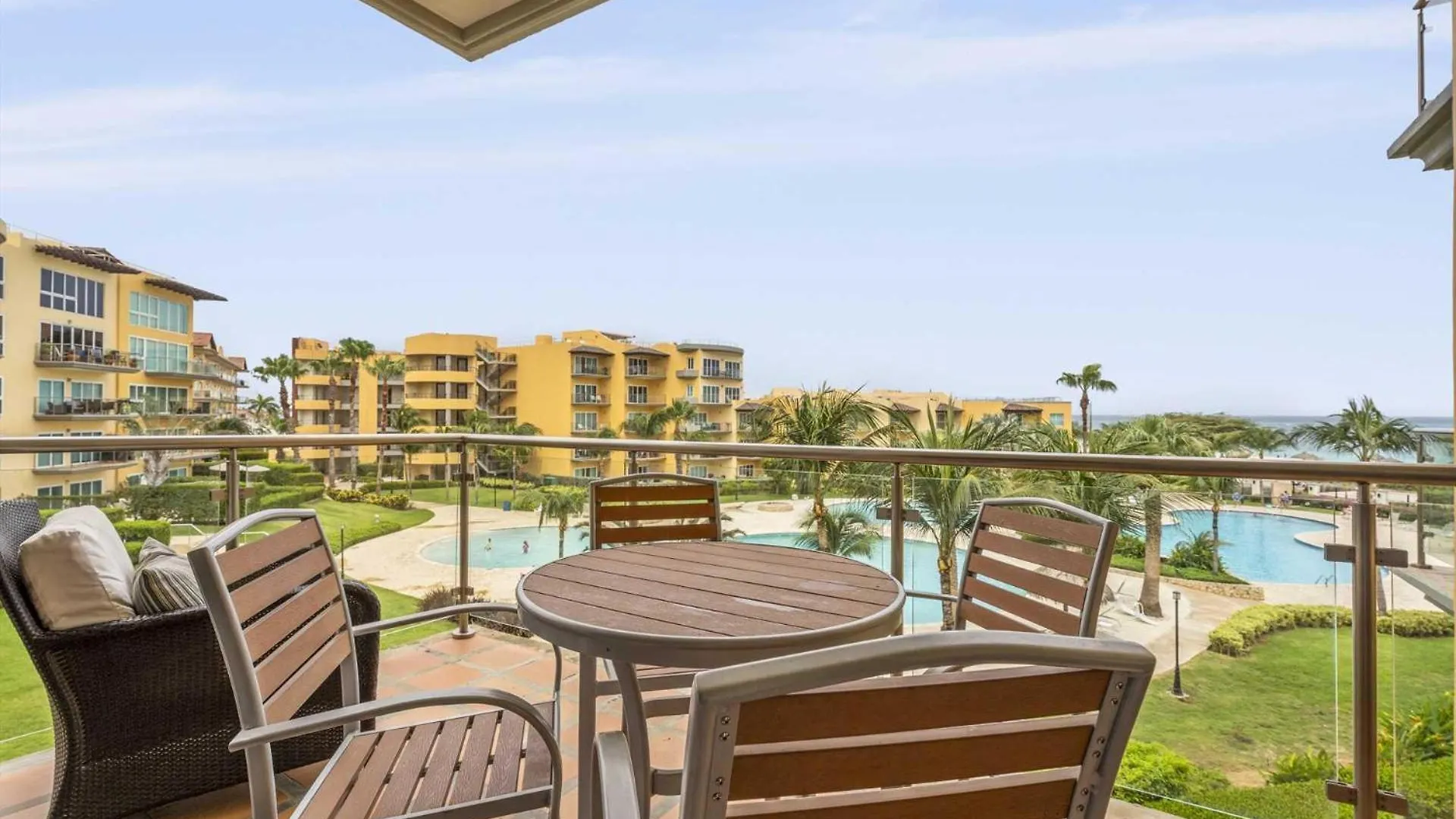 פאלם ביץ' Beachfront - Precious Ruby 2Br Condo - Bc355